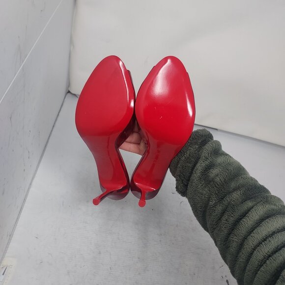 CHRISTIAN LOUBOUTIN Me Dolly Patent Leather Black Heel Sandal - Picture 2 of 16